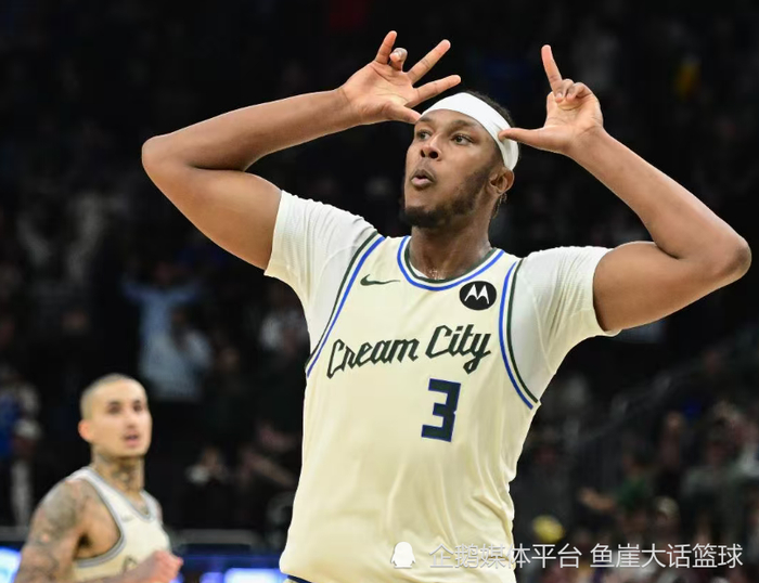 丹佛掘金调整名单备战NBA季后赛密尔沃基雄鹿围绕社区盾外线爆发，现场解说直呼：窗口期新疆广汇调整名单以备欧冠的简单介绍星空体育官方网站